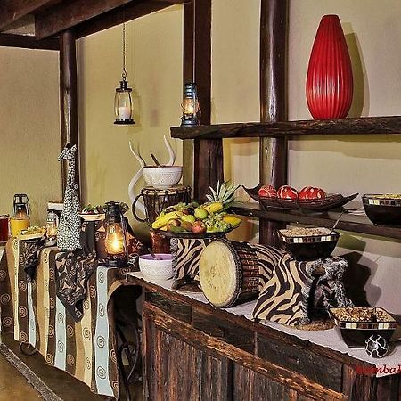 侯斯普瑞特 Kambaku River Sands酒店 外观 照片